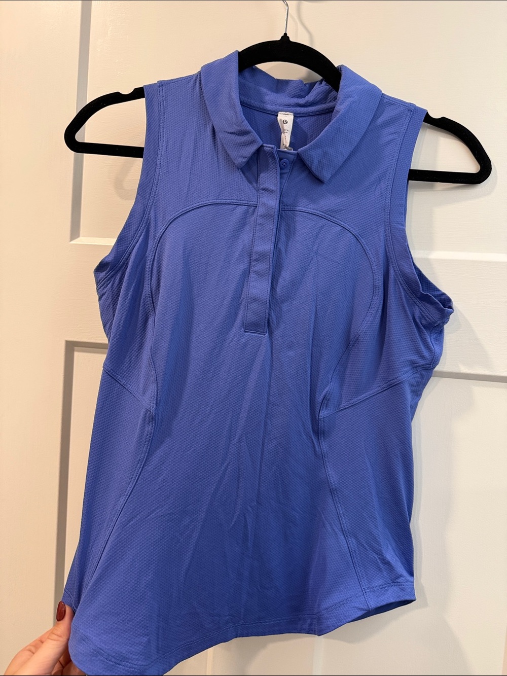 Lululemon sleeveless golf polo tank in periwinkle blue